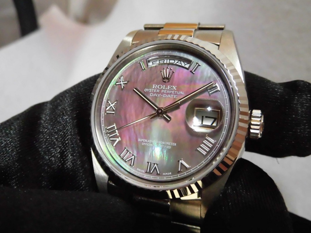 ロレックス Daydate 18239 Black MOP Roman Dial Sir-T（DR-20／1996年