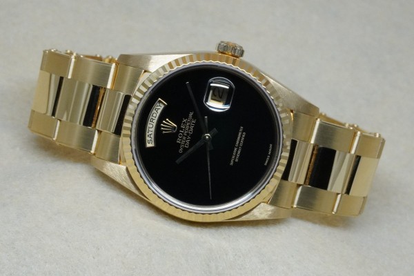 ロレックス デイデイト 18238 18KYG ONYX DIAL（RD-94／1995年)の詳細写真1枚目